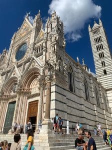 Duomo one of the wonders of Siena | bikeinflorence.com